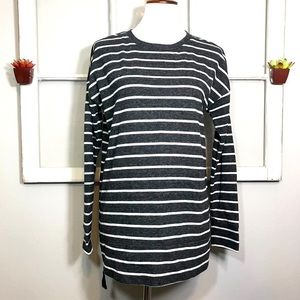 LOU & GREY Striped Dark Gray/White Side Zipper Oversized Sweater Top Size Small